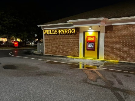 Commercial Pressure Washing Services near me in Harrisburg PA